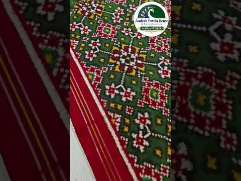 Green Navratan Motifs Animal Pallu Double Ikat Chaniya Choli Dupatta 8 Ply Silk