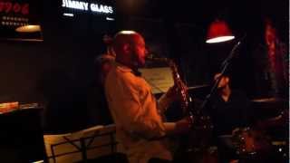Miguel Zenón Quartet (Hans Glawischnig solo)  at Jimmy Glass Jazz Bar