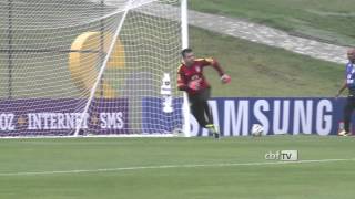 Veja o primeiro treino dos goleiros da Seleção na Granja Comary