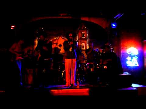 El Chino Dreadlion in Concert @ La Casa de Tula