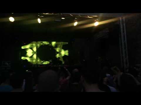 Hernan Cattaneo drops Guy J - Aurora -  @ Barutana 02.06.2017. part 4