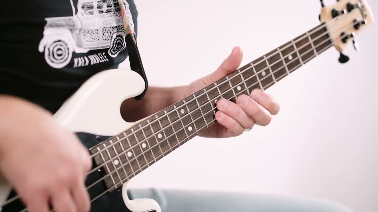 Kala UBASS-SB-CR-FS Solid Body U-Bass - Cream