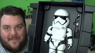 UBTECH Stormtrooper (IP-SW-002) - відео 2