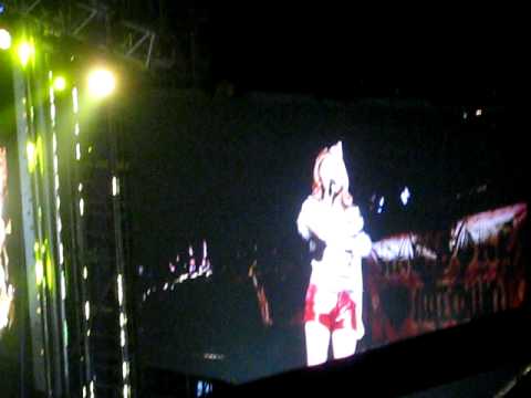 [FANCAM] 111210 GG Tour in SG 2nd night - Forever