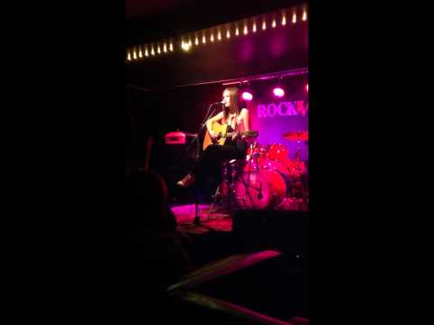 Elin Sjöborg - Still In Love With You (live at Rockville)