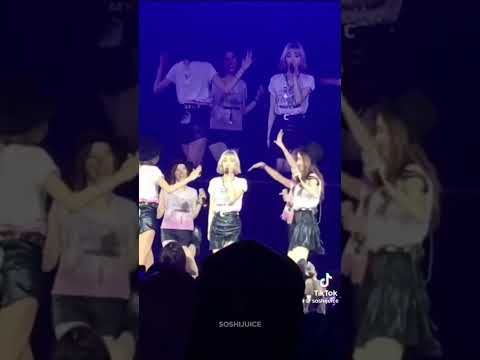 Byuntae 👀 & Tiffany D Tease 🤭☺ #shorts #snsd #taeyeon #tiffany #taeny