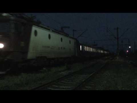 Tren IR12617 (1837) Iasi - Frasin cu EA717 - 12.05.2017