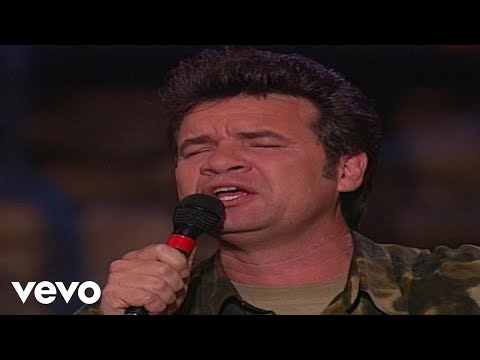 Bill & Gloria Gaither - Hold to God's Unchanging Hand [Live] ft. Russ Taff