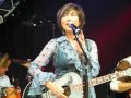 Pam Tillis - When You Walk In The Room