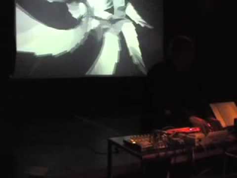 Notstandskomitee live Linz Liwoli 2011