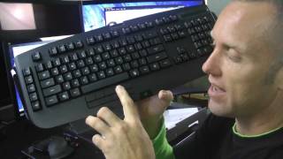 Video thumbnail for Swifty Razer Anansi MMO Gaming Keyboard Review (gameplay/commentary) by Swifty