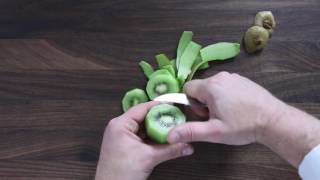 How to Peel a Kiwi | Using a Bird's Beak Peeling Knife
