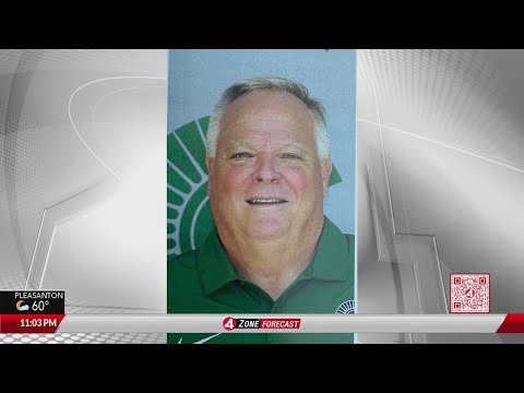 Beloved De La Salle assistant football coach dies at 61