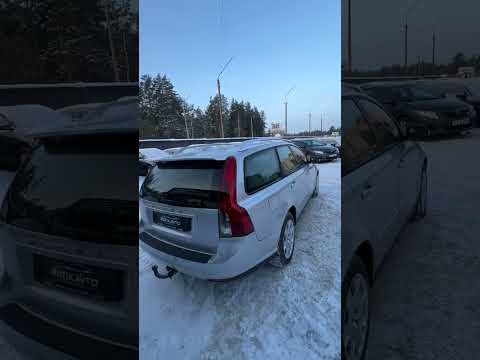 фото volvo v50 i рестайлинг 0