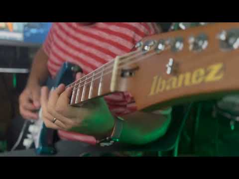 Jamming over Toontrack EZX Big Stage