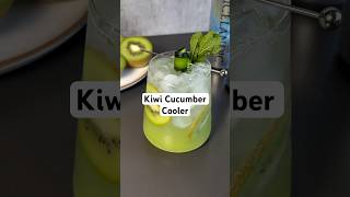 Download lagu Kiwi Cucumber Cooler Mocktail Recipe w/ Tahitian Lime Sparkling Water 🫧 #mocktail #mocktailrecipes mp3