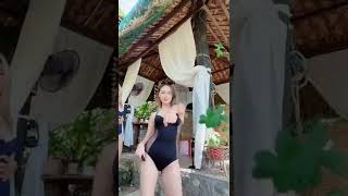 Modelo tiktok short ever bikini#viral
