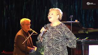 Sandi Patty &amp; David Phelps - More Than Wonderful [Live en Santo Domingo] - C4B Productions