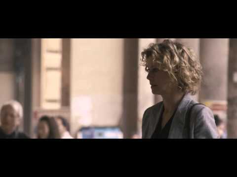 Viajo sola - Trailer