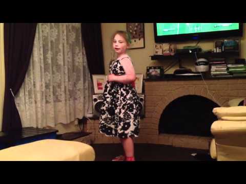 Niamhwoo having a twirl