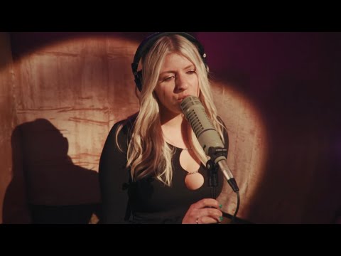 Jess Hayes - ‘People Get Ready’ (Curtis Mayfield Cover) Live at Temple Music Studio ​⁠