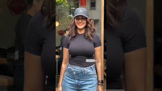Download lagu Mrunal Thakur is looking so gorgeous in her Cap n jean look🔥🖤|The Unseen Shorts #mrunalthakur mp3 Download lagu Mrunal Thakur is looking so gorgeous in her Cap n jean look🔥🖤|The Unseen Shorts #mrunalthakur mp3