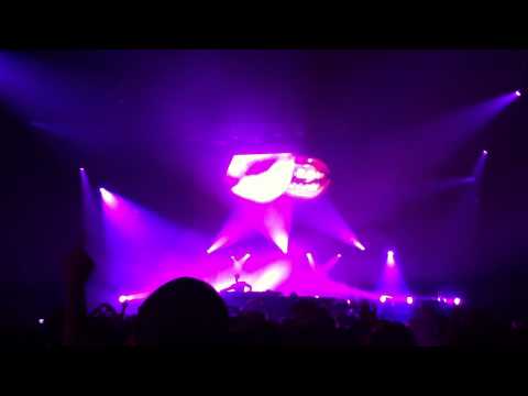 Fedde Le Grand - O2 World, Berlin (09.09.2011)