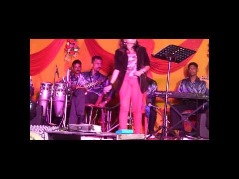 Mohini vocalist  chahu main ya naa