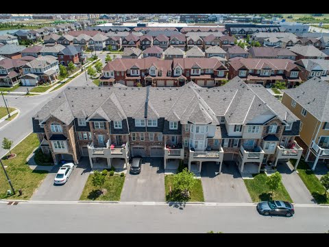 207 Woodley Crescent Milton