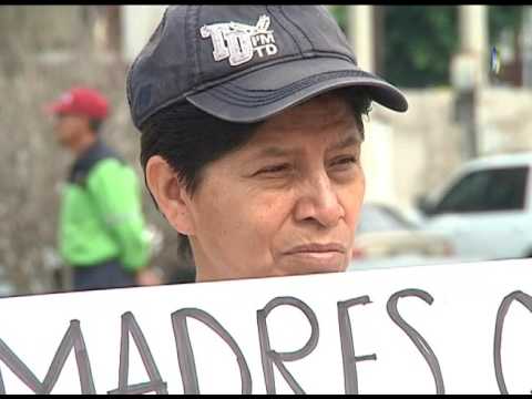 En en Día de las Madres, exigen la aparición con vida de sus hijos