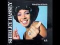 Shirley Bassey "Cry Me a River" 