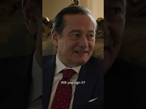 “Who owns our days?” LA GRAZIA, the latest from the great Paolo Sorrentino, is now streaming [Subtitled]