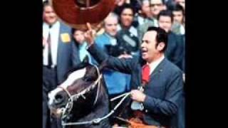 Un puño de tierra - Antonio Aguilar