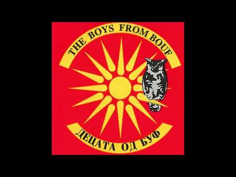 Kambani Bie Sred Banitsa (Pesna za Pando Tanev) - Boys from Buf