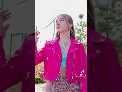 Tina and Zach 🤔😍#crazyghar #crazycasa #tina #zach #foryou #shorts