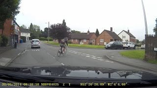 preview picture of video 'Excellent Cyclist This Morning....  Broad Street, Bromsgrove'