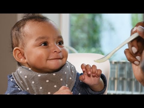 7 signs your baby is ready for solid foods