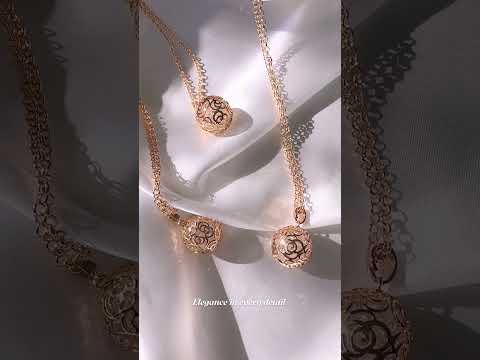 Product video thumbnail