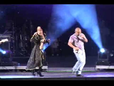 Nelsinho Rodrigues ensinando a Joelma a dançar o "gererê"