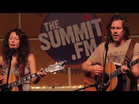 Circle of Souls - Sarah Lee Guthrie & Johnny Irion