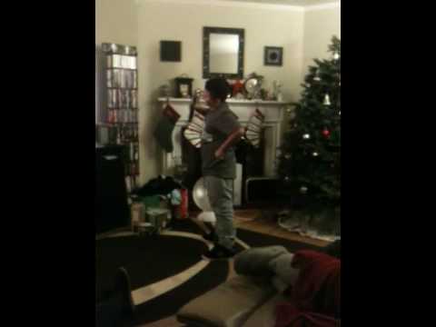 Funny "La Bamba" Karaoke kid