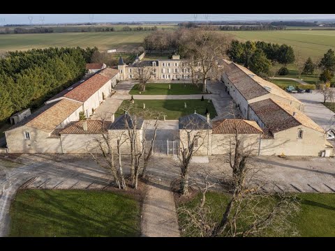 Exceptional  Hotel-Restaurant property for sale near Niort