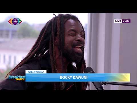 Rocky Dawuni performs ''Wickedest Sound'' and ''Champion Arise'' acoustic set on Citi TV