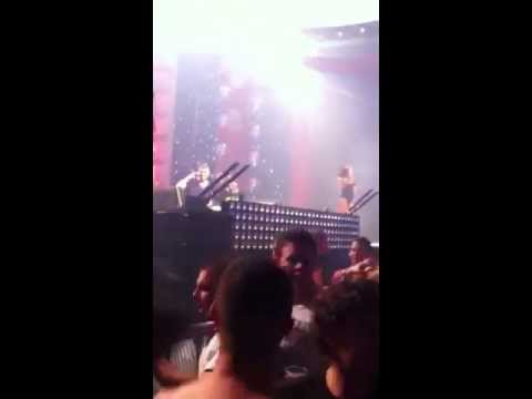 Darkraver @ Pussylounge 05-01-13 plays Dutch Movement track