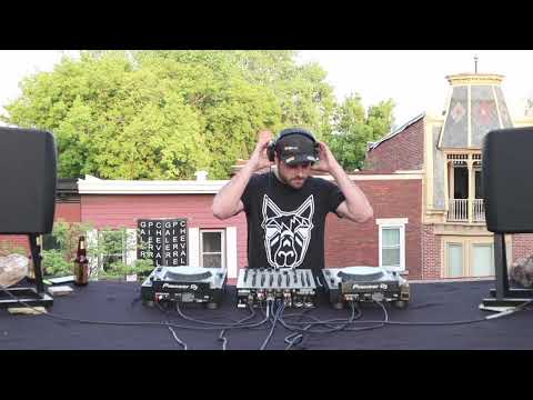 KOZY (ALPAKAMUZIK) @ :: PLUG & PLAY STUDIO ::