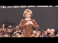 Jane Fonda Walking The Runway Of The L Oreal Paris Fashion Show