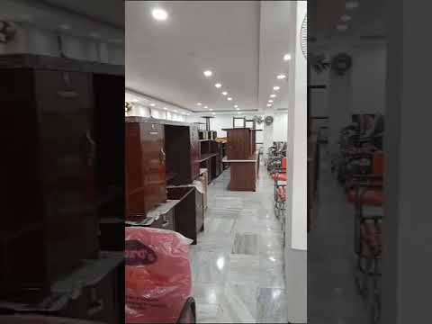 Square standard wooden study table