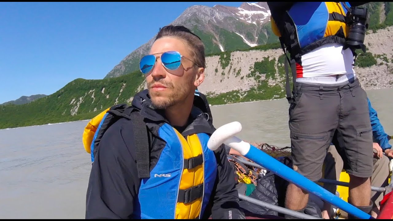 Alaska & Northwest Territories — Rafting the Wilderness