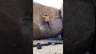 Video thumbnail of French Press, V6. Sad Boulders