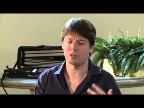 Violinist Joshua Bell turns train station into concert hall for Music Education (PBS NEWSHOUR)